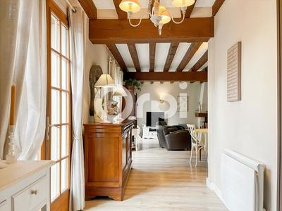 Maison - 200 m² - 6 pièces