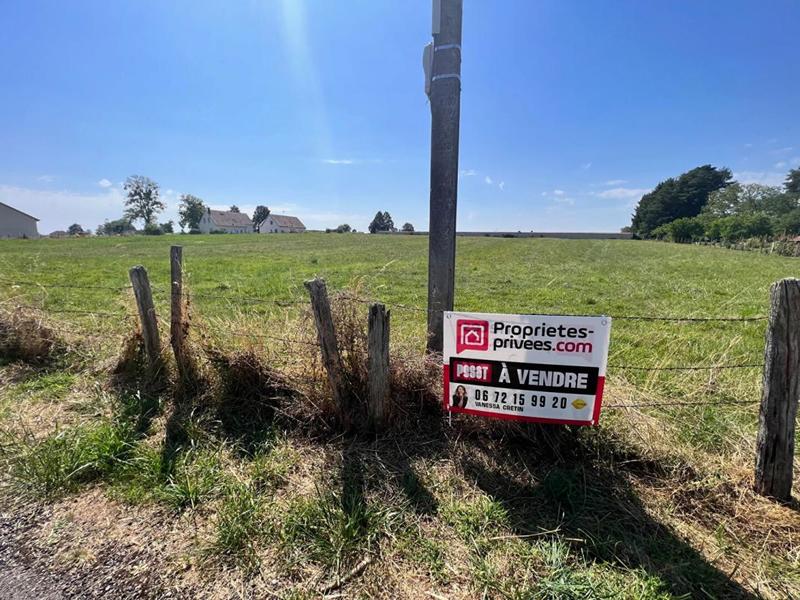 Terrain constructible - 11 010 m²