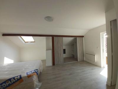 Maison traditionnelle - 220 m² - 7 pièces