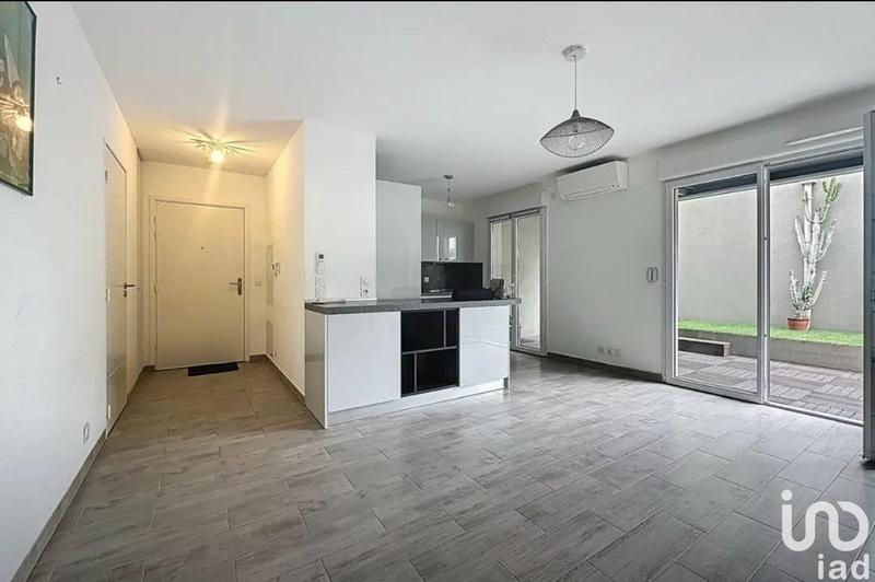 Appartement - 80 m² - 4 pièces