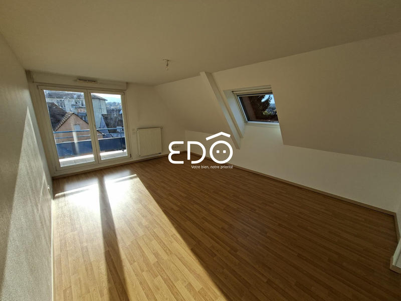 Appartement - 82 m² - 4 pièces