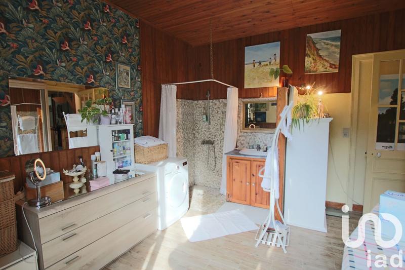 Maison - 411 m² - 9 pièces