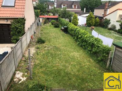 Maison - 94 m² - 4 pièces