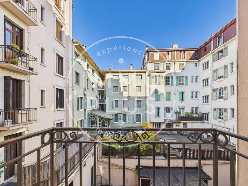 Appartement - 86 m² - 3 pièces