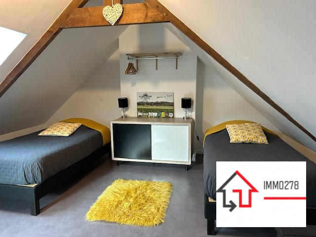 Maison - 95 m² - 4 pièces