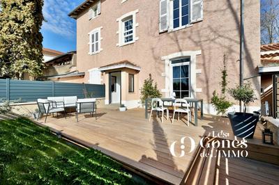 Maison - 160 m² - 5 pièces