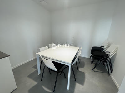 Bureau - 98 m²