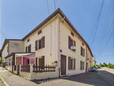 Maison - 140 m² - 4 pièces