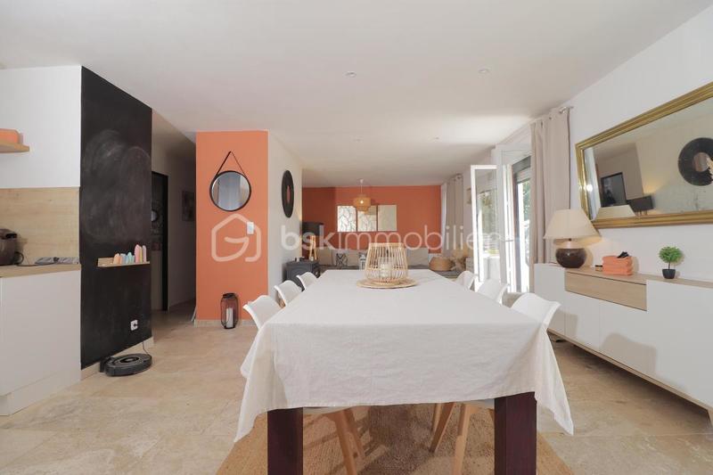 Villa - 100 m² - 4 pièces