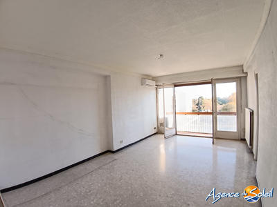 Appartement - 79 m² - 4 pièces