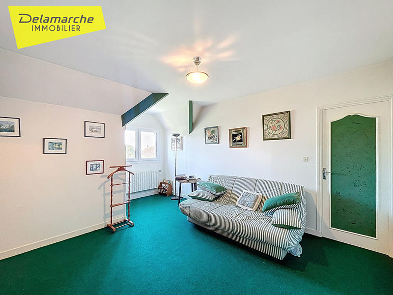 Maison - 180 m² - 6 pièces