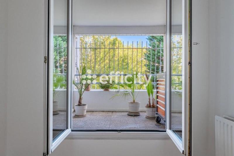 Appartement - 92 m² - 4 pièces