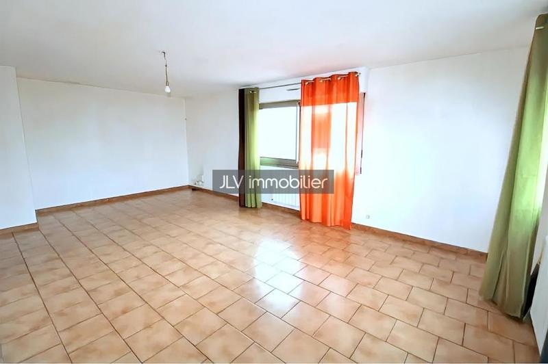 Appartement - 105 m² - 4 pièces