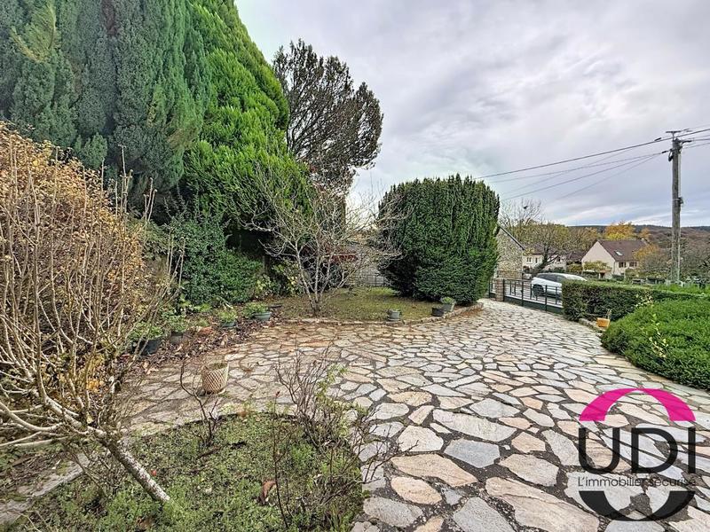 Maison - 98 m² - 4 pièces