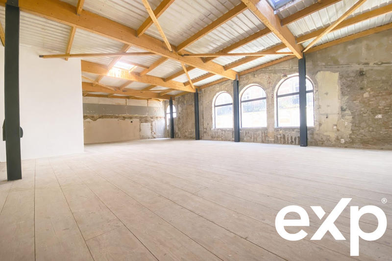 Fonds de commerce - 246 m²