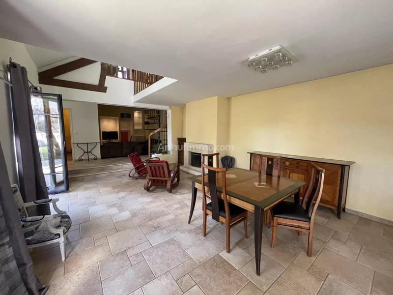 Maison - 151 m² - 7 pièces