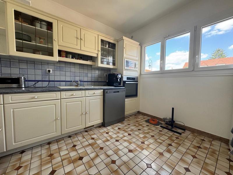 Maison - 130 m² - 4 pièces