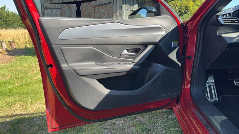 Peugeot 308 III 1.5 BlueHDi 130 Eat8 Gt Pack - Automatique