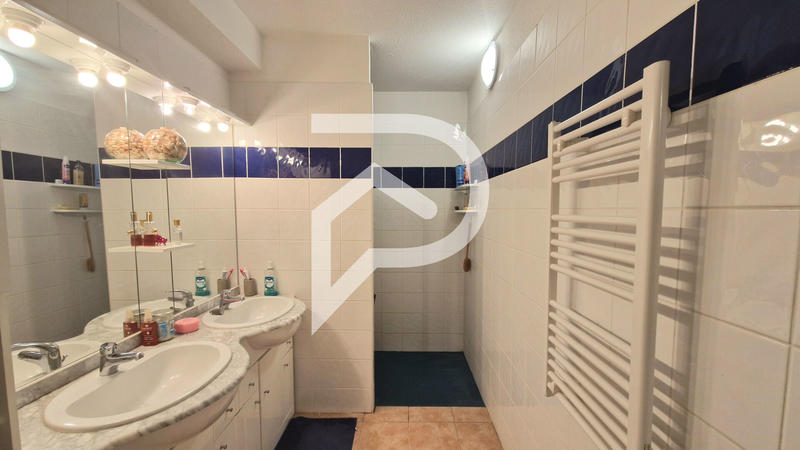 Maison - 107 m² - 4 pièces