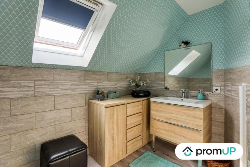 Maison - 137 m² - 5 pièces