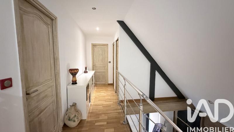 Maison - 195 m² - 7 pièces