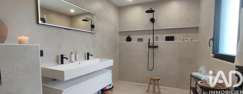 Maison - 160 m² - 6 pièces