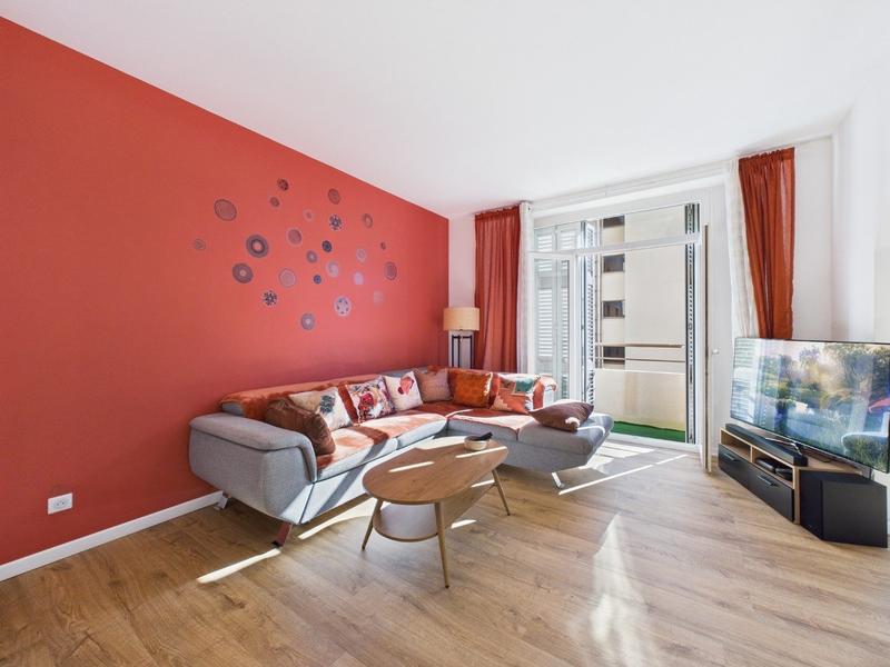 Appartement - 83 m² - 3 pièces