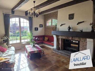 Maison - 272 m² - 7 pièces