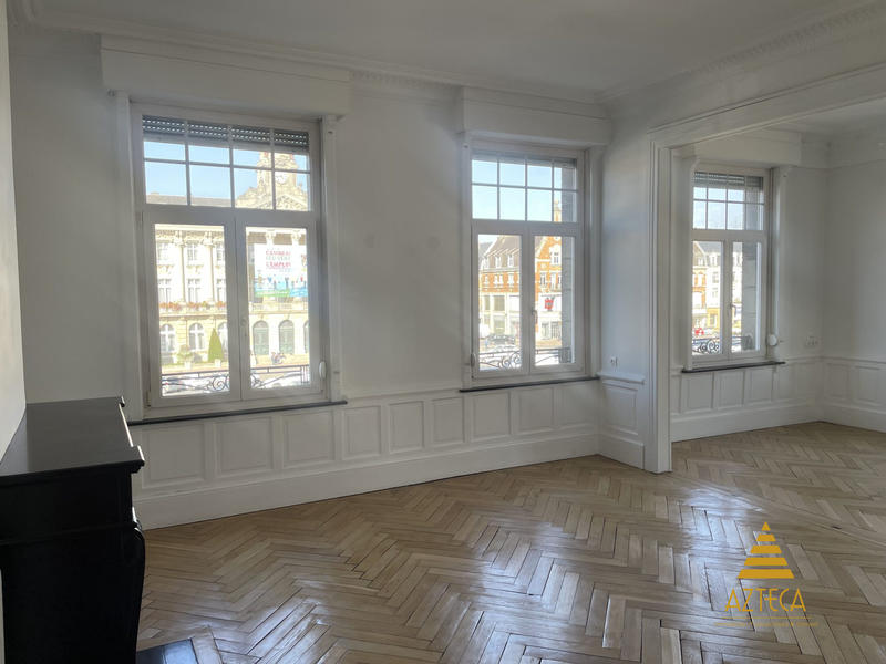 Appartement - 111 m² - 4 pièces