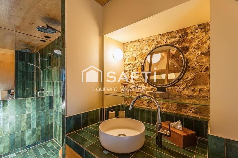 Maison - 163 m² - 7 pièces