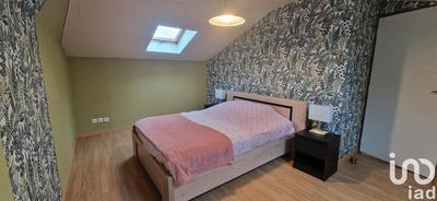 Maison - 248 m² - 11 pièces