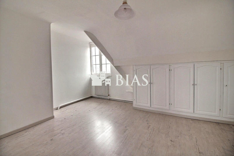 Maison - 177 m² - 5 pièces