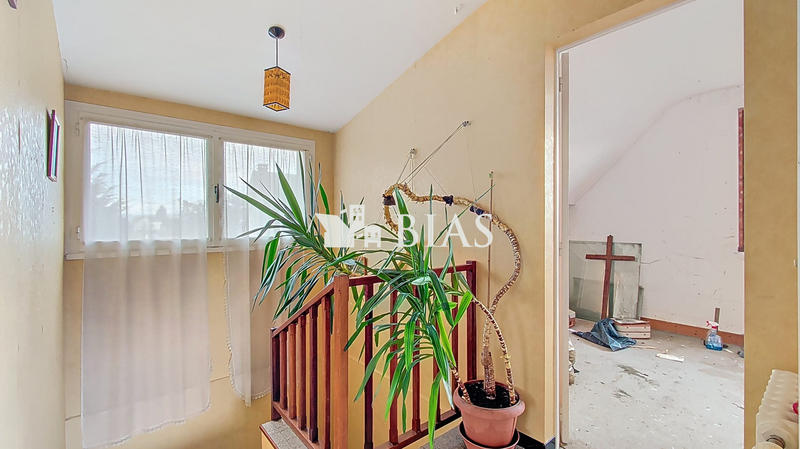 Maison - 135 m² - 8 pièces