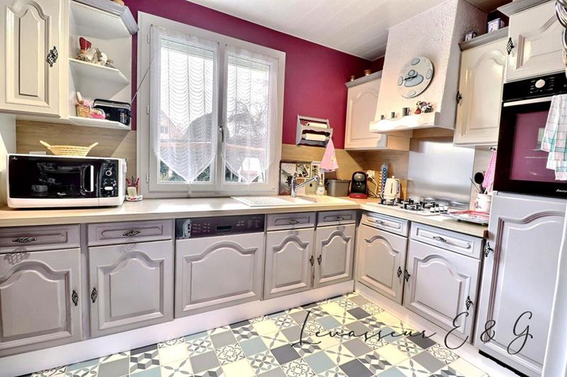 Maison - 122 m² - 6 pièces