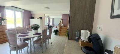 Maison - 190 m² - 5 pièces