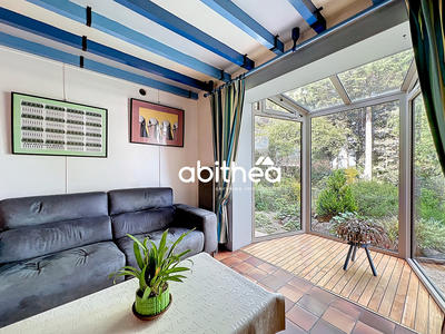 Maison - 151 m² - 8 pièces