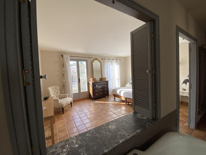 Maison - 150 m² - 4 pièces