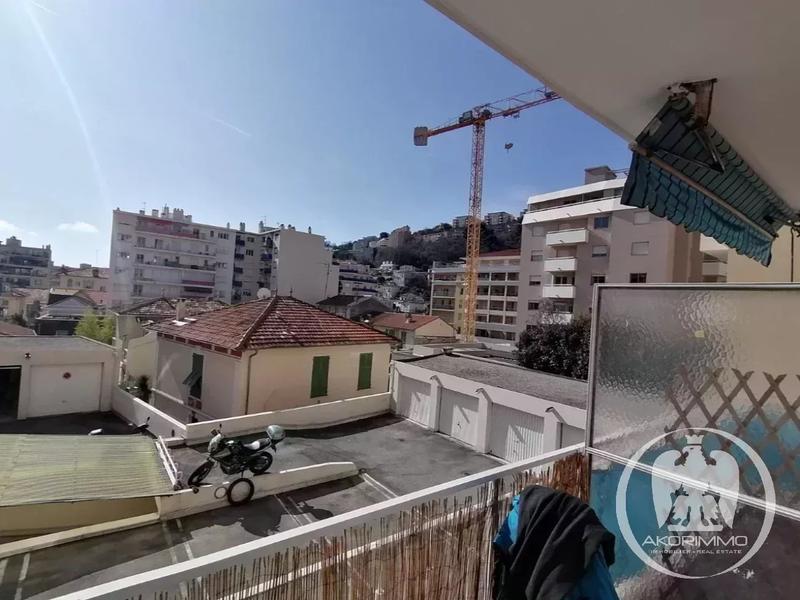 Appartement - 150 m² - 8 pièces