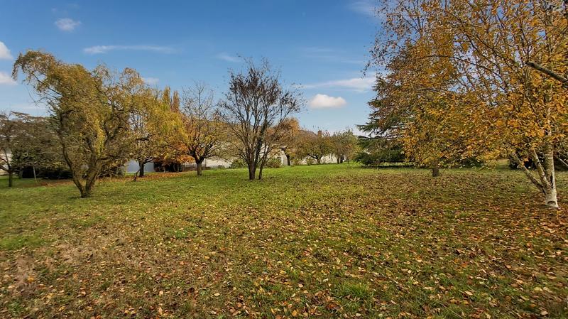 Maison - 223 m² - 9 pièces