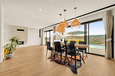 Maison - 160 m² - 4 pièces