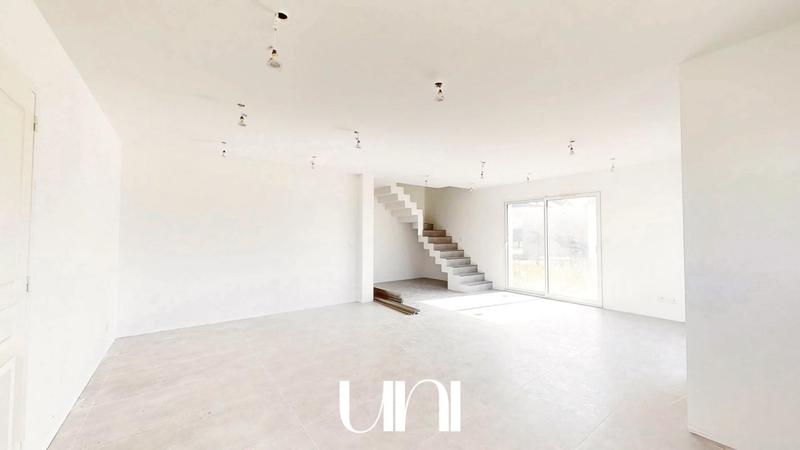 Maison - 124 m² - 6 pièces