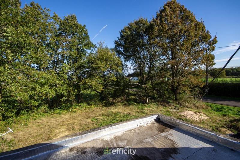 Maison traditionnelle - 159 m² - 4 pièces