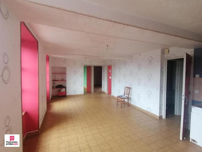 Maison - 150 m² - 7 pièces