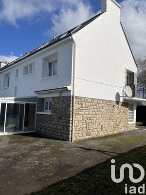 Maison - 134 m² - 8 pièces