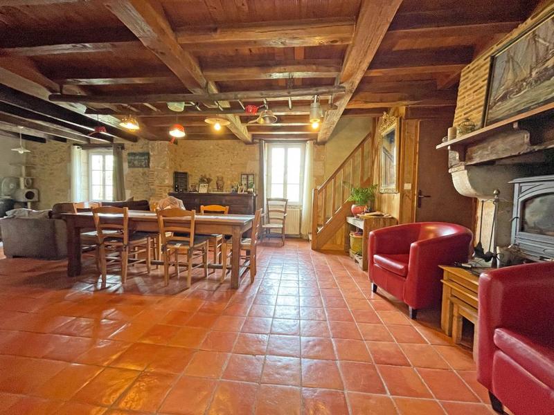 Maison - 123 m² - 5 pièces