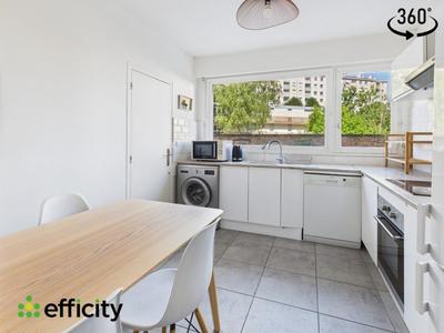 Appartement - 110 m² - 5 pièces