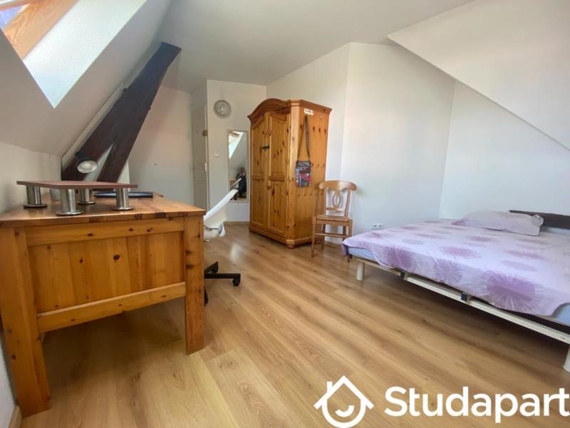 Chambre - 11 m² - 1 pièce