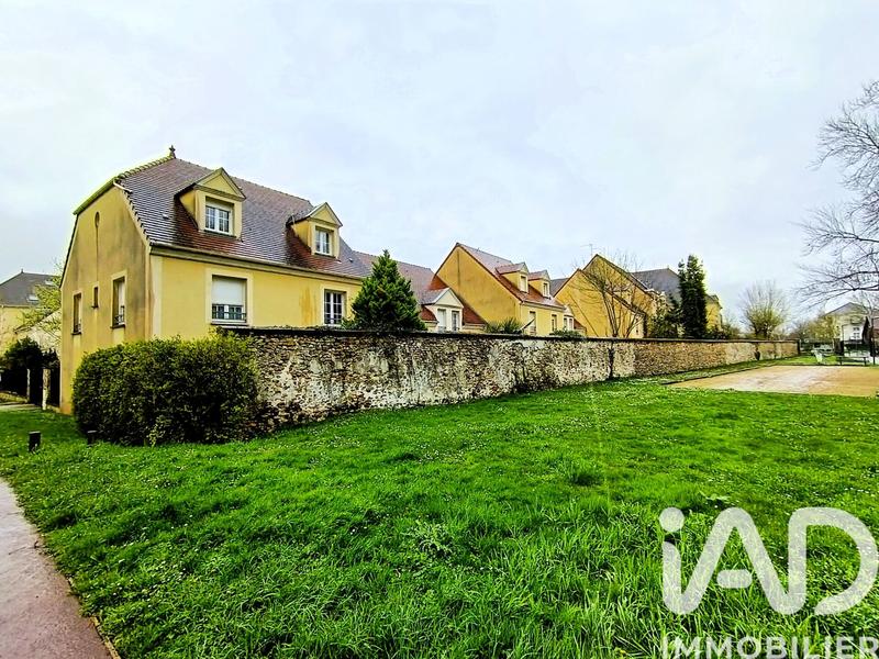 Maison - 83 m² - 4 pièces