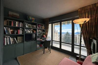 Appartement - 100 m² - 4 pièces