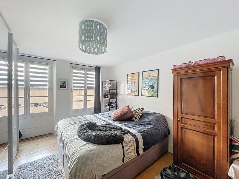 Appartement - 81 m² - 4 pièces